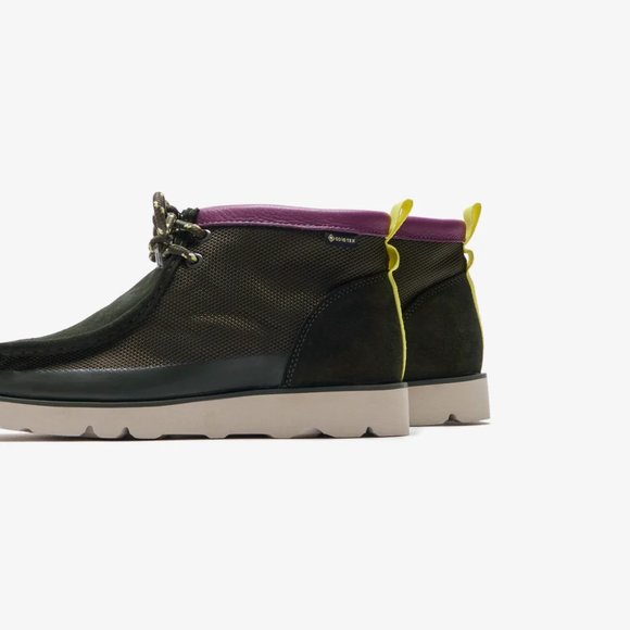 Clarks(r) Wallabee 2.0 gtx green combi Gore-Tex® Waterproof Chukka Boot
